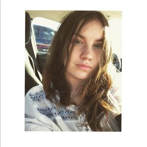 Meet your Posher, Rebecca